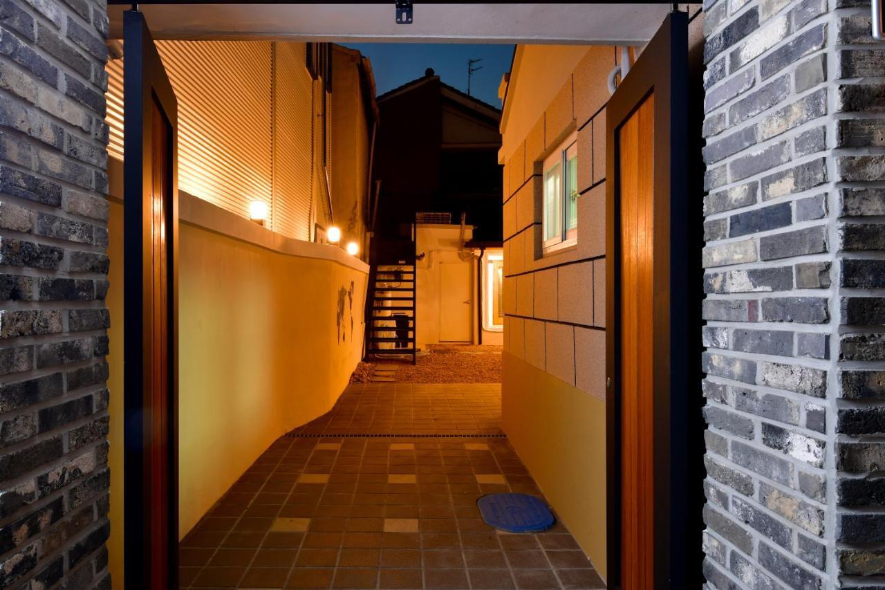 Guma Modern HanokStay Daegu Exterior foto