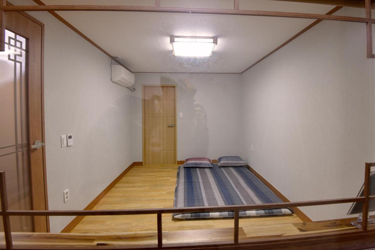Guma Modern HanokStay Daegu Exterior foto