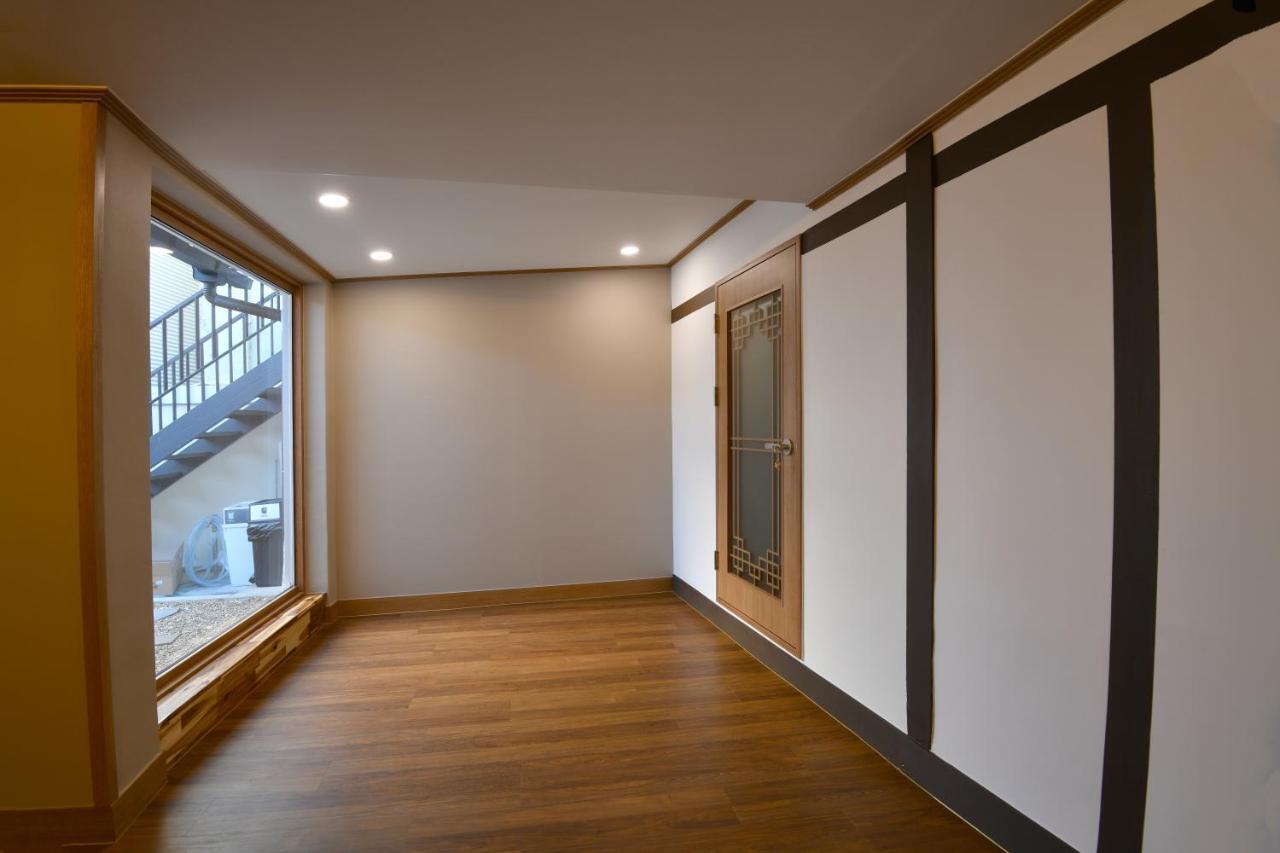 Guma Modern HanokStay Daegu Exterior foto