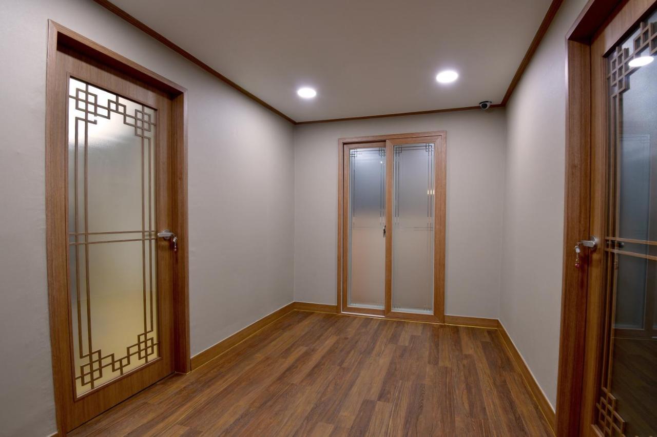 Guma Modern HanokStay Daegu Exterior foto